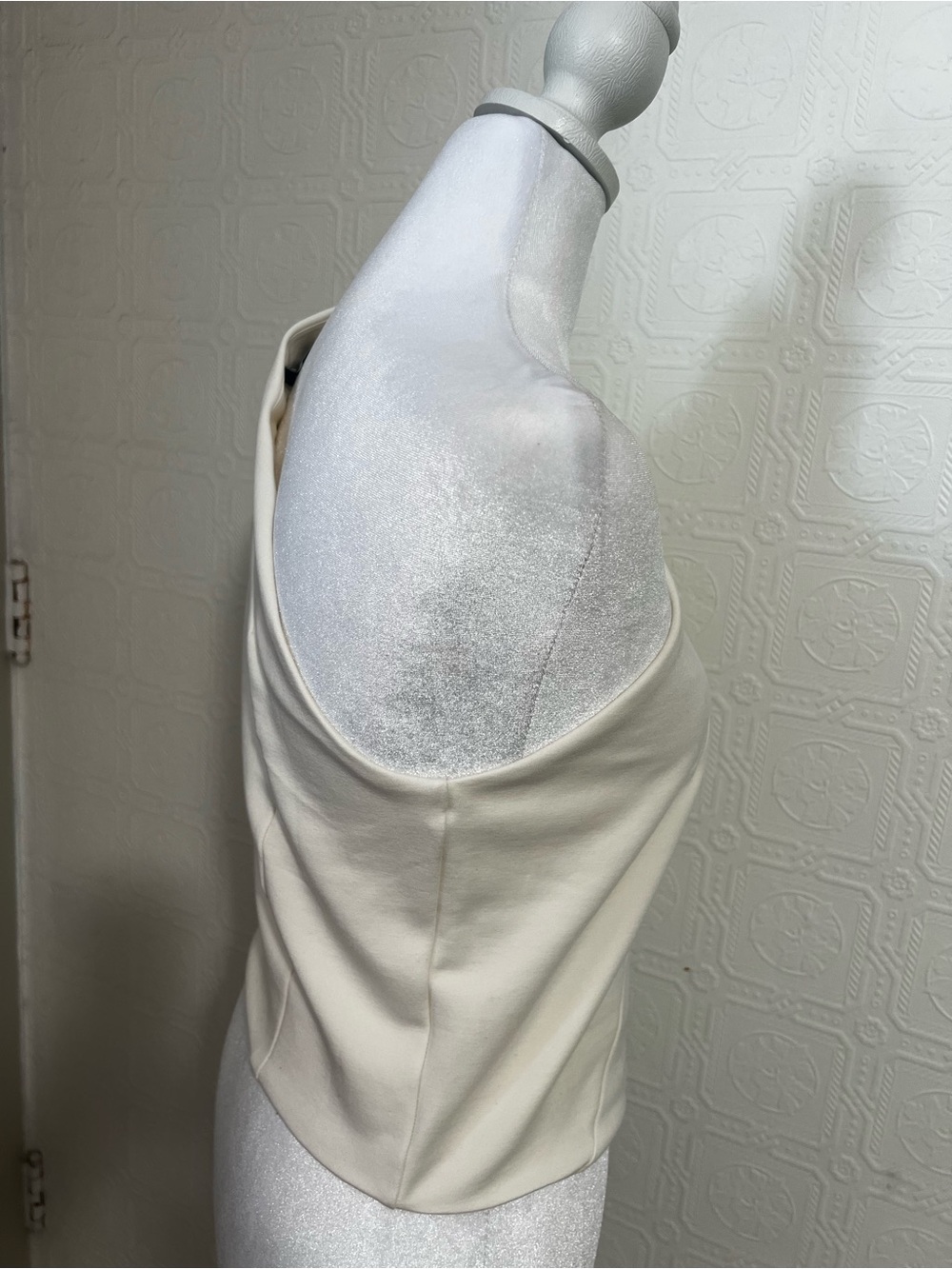 Express One-Shoulder Cream Top - Picture 4 of 4